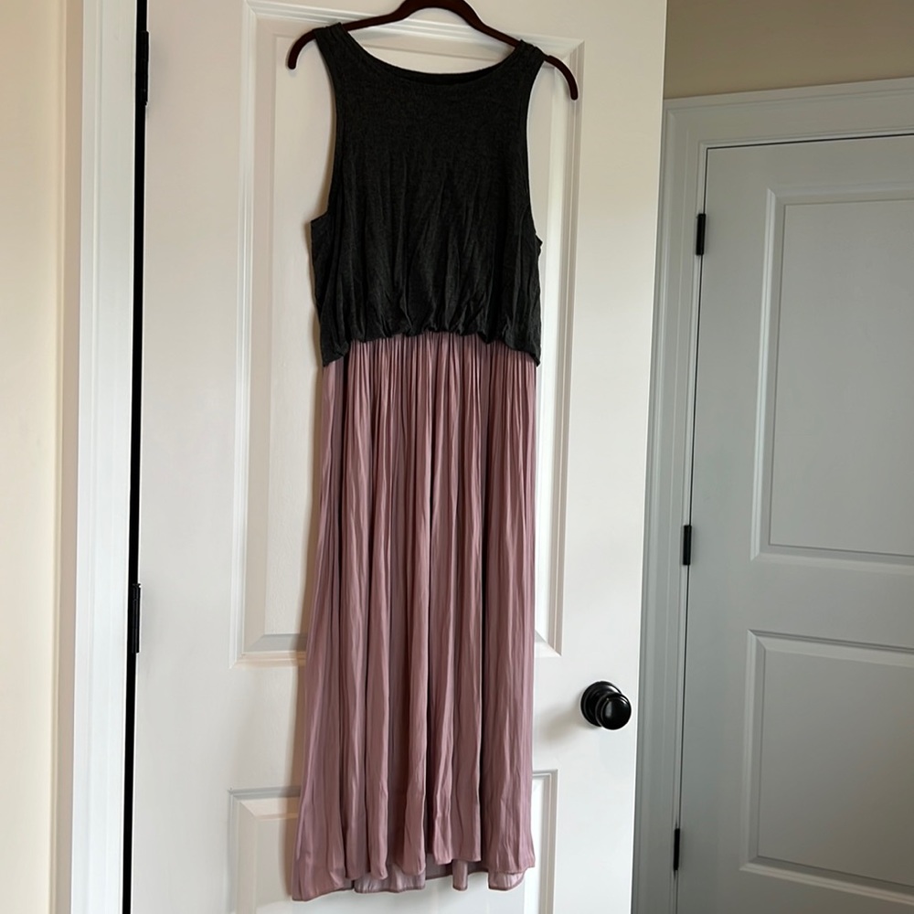LOFT Two-Tone Maxi Dress in Black and Mauve